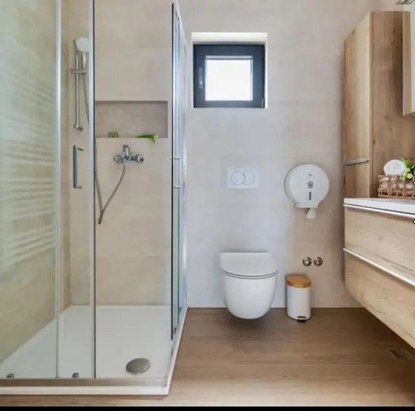 Terra Maiorum -12 Person Private Villa - Heated Pool And Water Massage Povljana