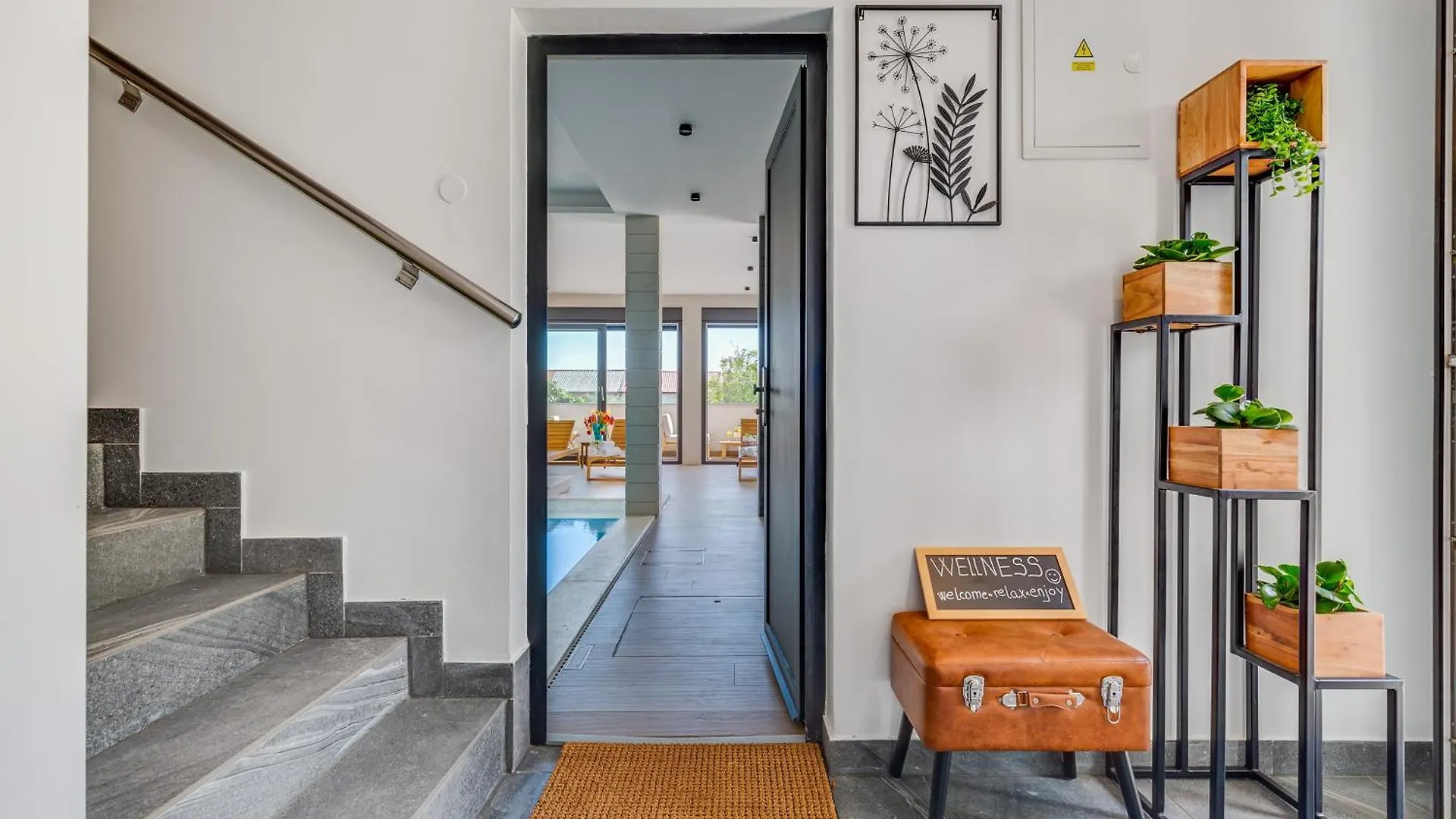 Terra Maiorum -12 Person Private Villa - Heated Pool And Water Massage Povljana